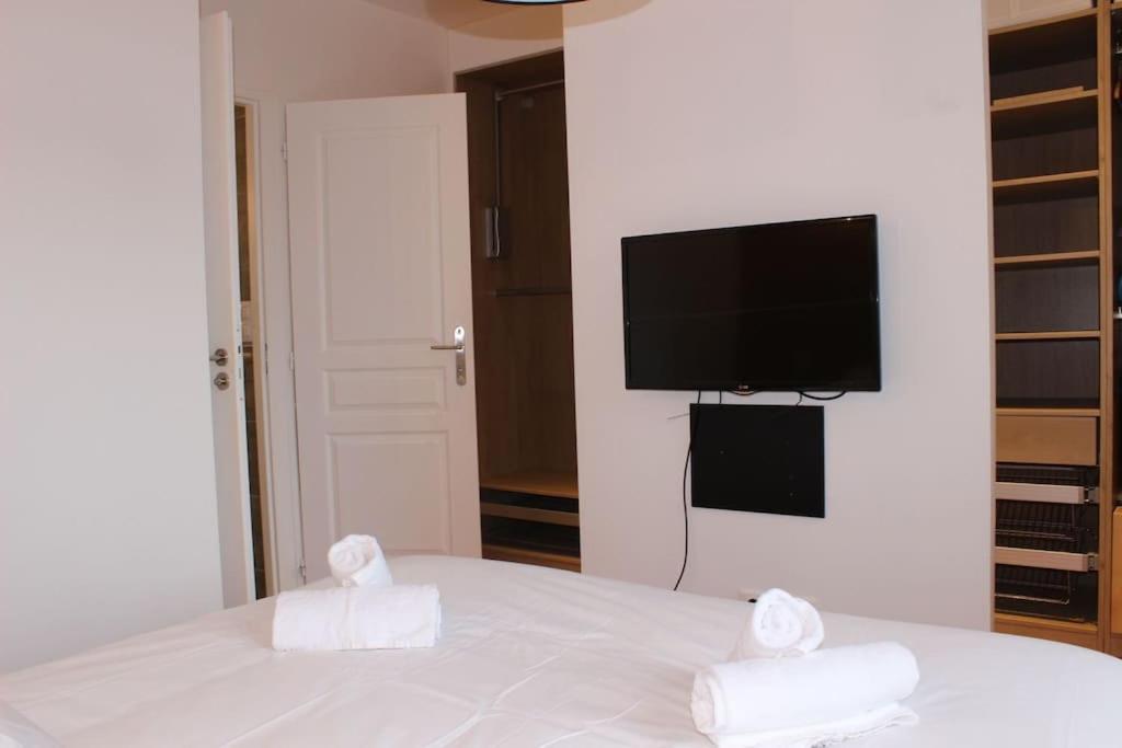 Le Jane : Centre Ville, Garage, Balcon Annecy Exterior foto